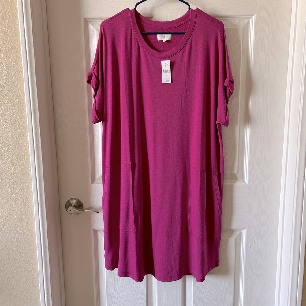 NWT Lou & Grey Pocket Dress